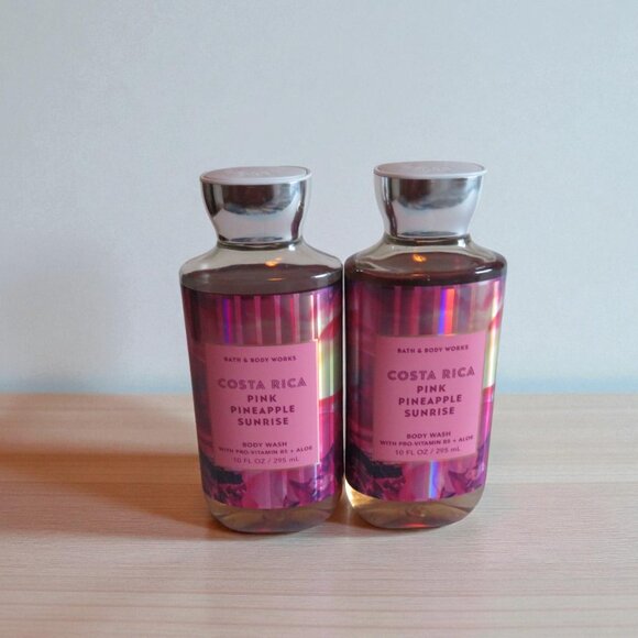 Bath & Body Works, Set of 2 COSTA RICA PINK PINEAPPLE SUNRISE Body Washes, NWT - Picture 3 of 4